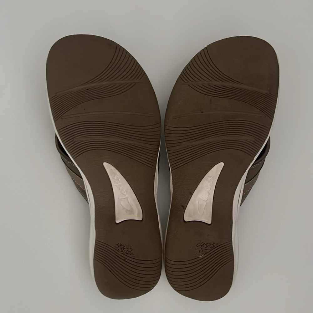 Clarks Cloud steppers Slippers Size - Picture 4 of 9